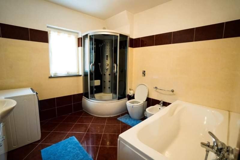 Casa Giorgiana Villa Statjunea Borsa Luaran gambar